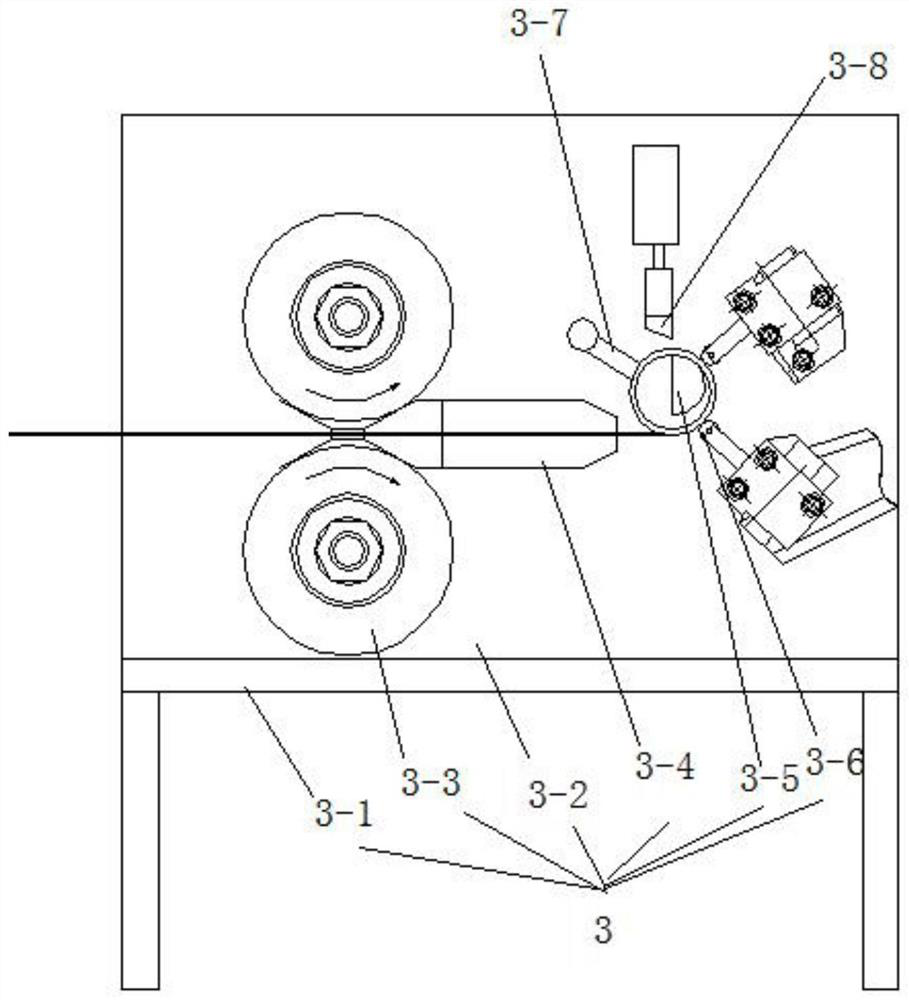 Compression spring with pre-pressed end and winding and detecting method of compression spring