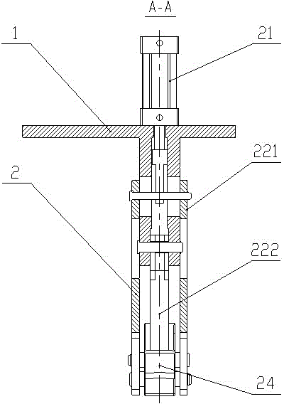 A clamping device for a reaction tank