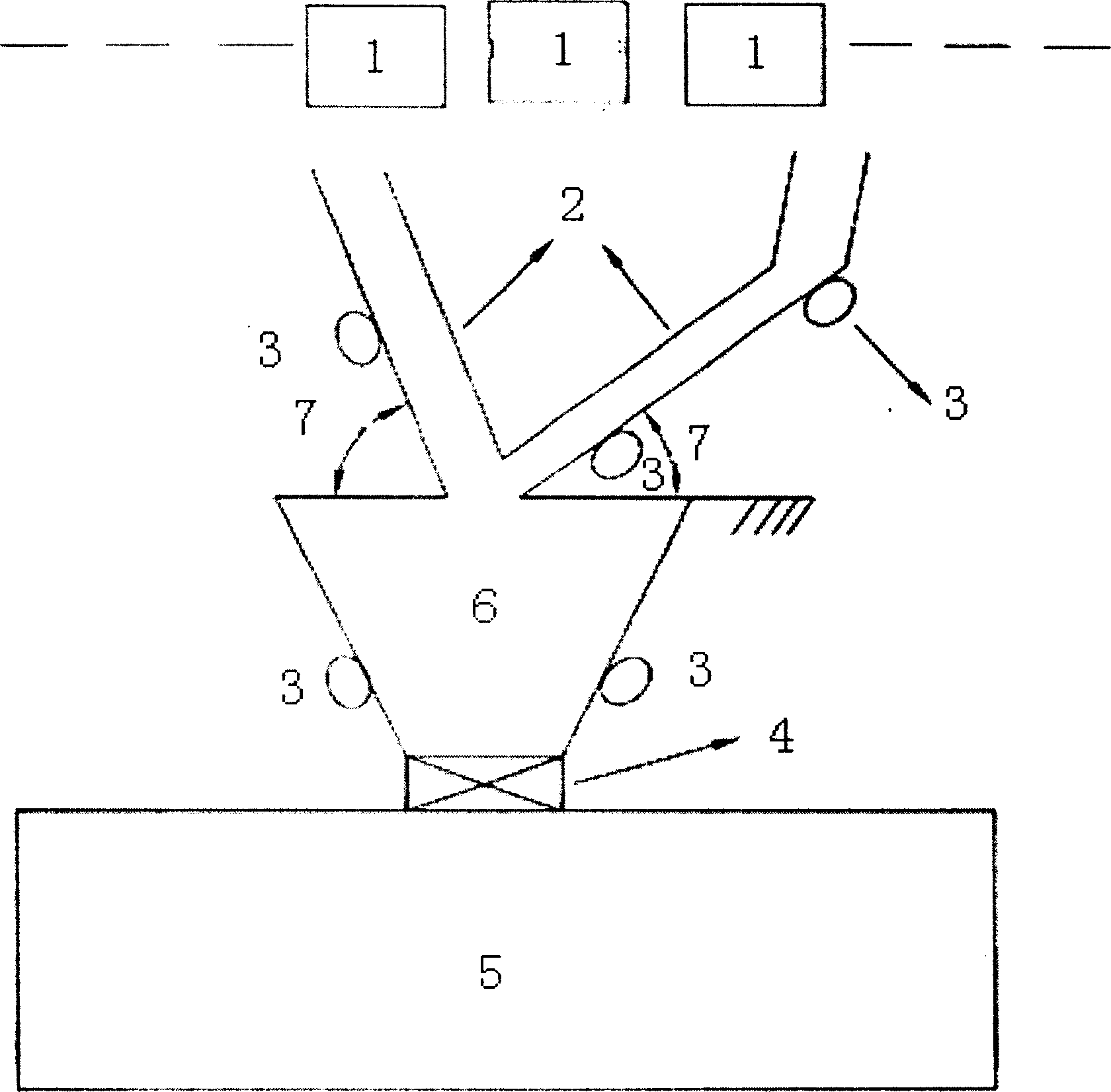 Conveying apparatus and method for liquid crystal display glass raw materials