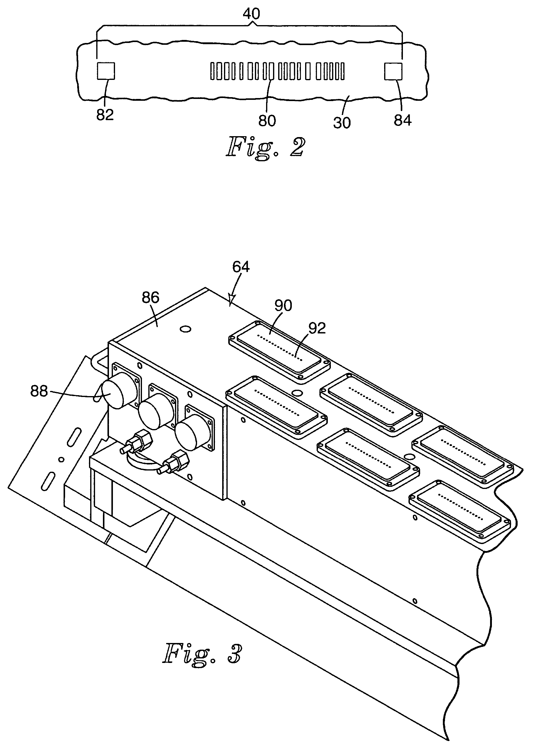 Apparatus and method for the automated marking of defects on webs of material