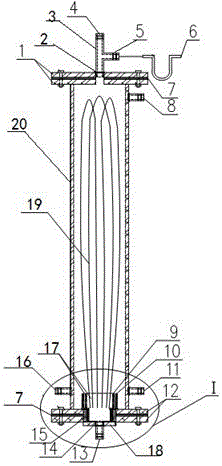 Reactor for degrading oxidative pollutants in water body by using microorganisms