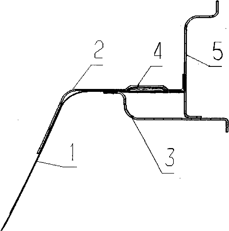 Automobile rear floor bearing structure