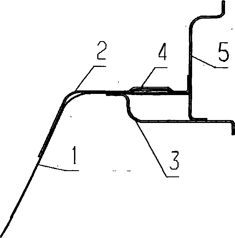 Automobile rear floor bearing structure