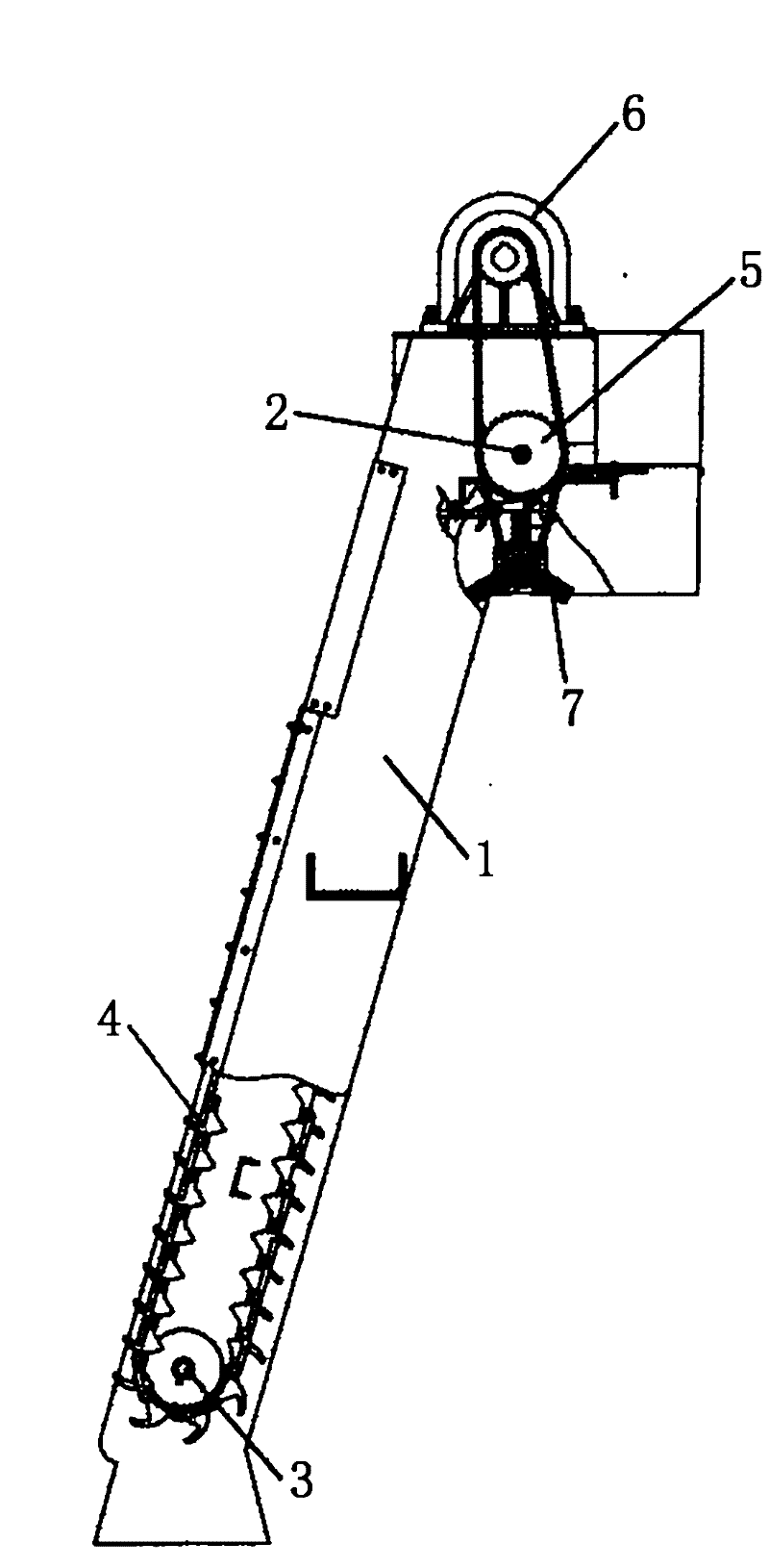 Rotary rake type bar screen machine