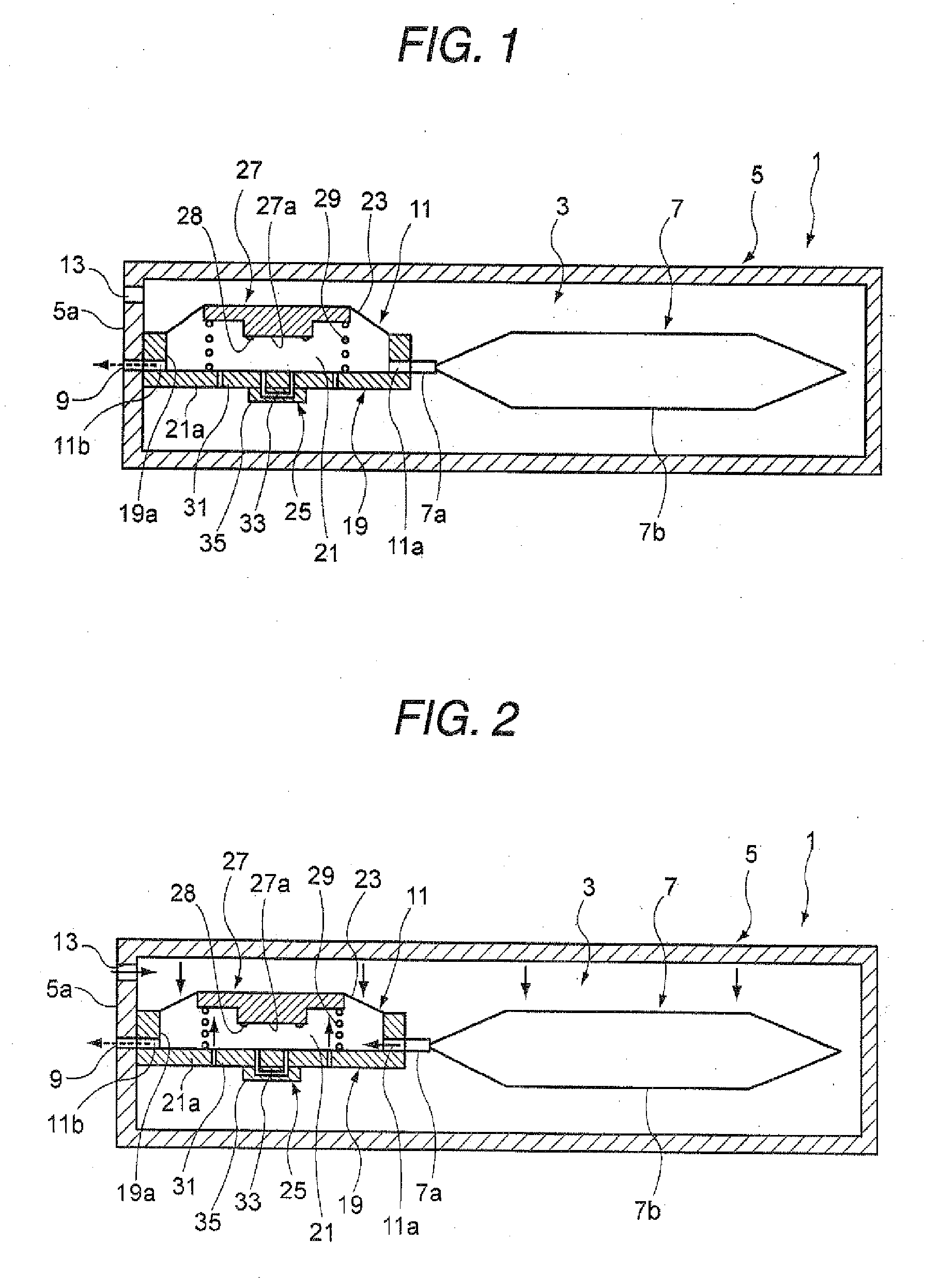 Liquid container