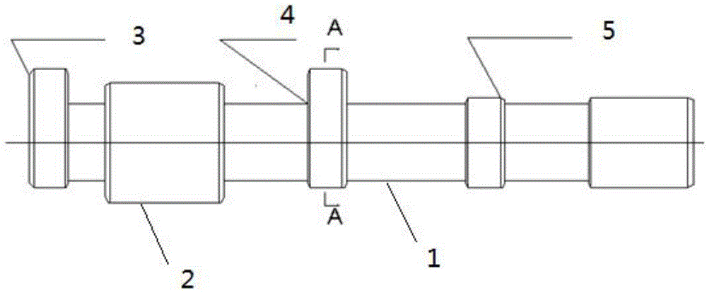 Engine camshaft and preparation method thereof