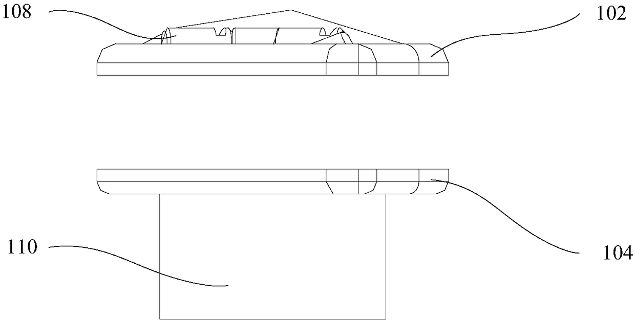 Spraying arm and cleaning device