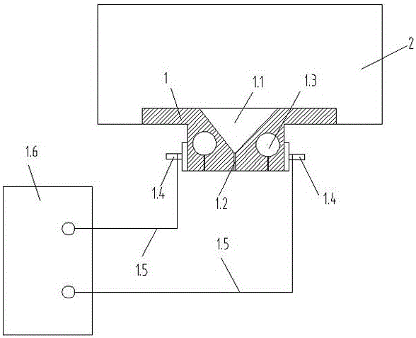 Spray nozzle for spraying amorphous alloy ribbon