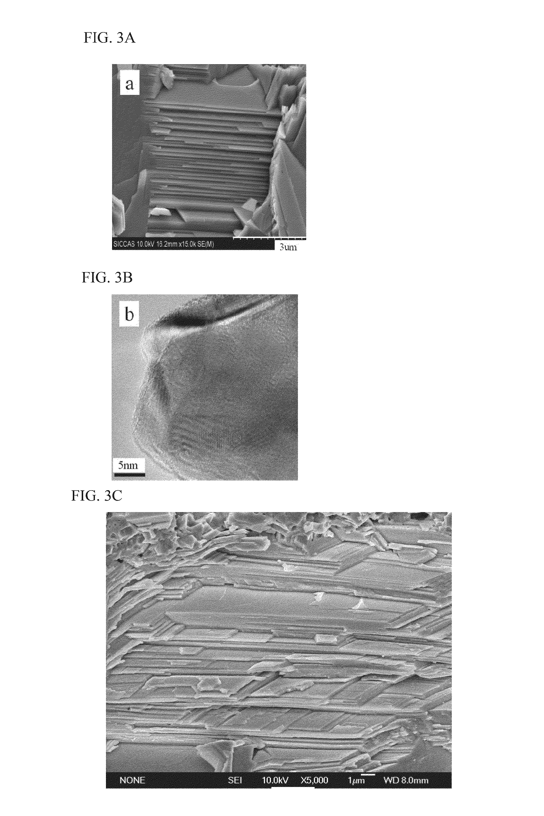 P-type high-performance thermoelectric material with reversible phase change and preparation method therefor