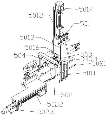 A braiding head and a braiding method thereof