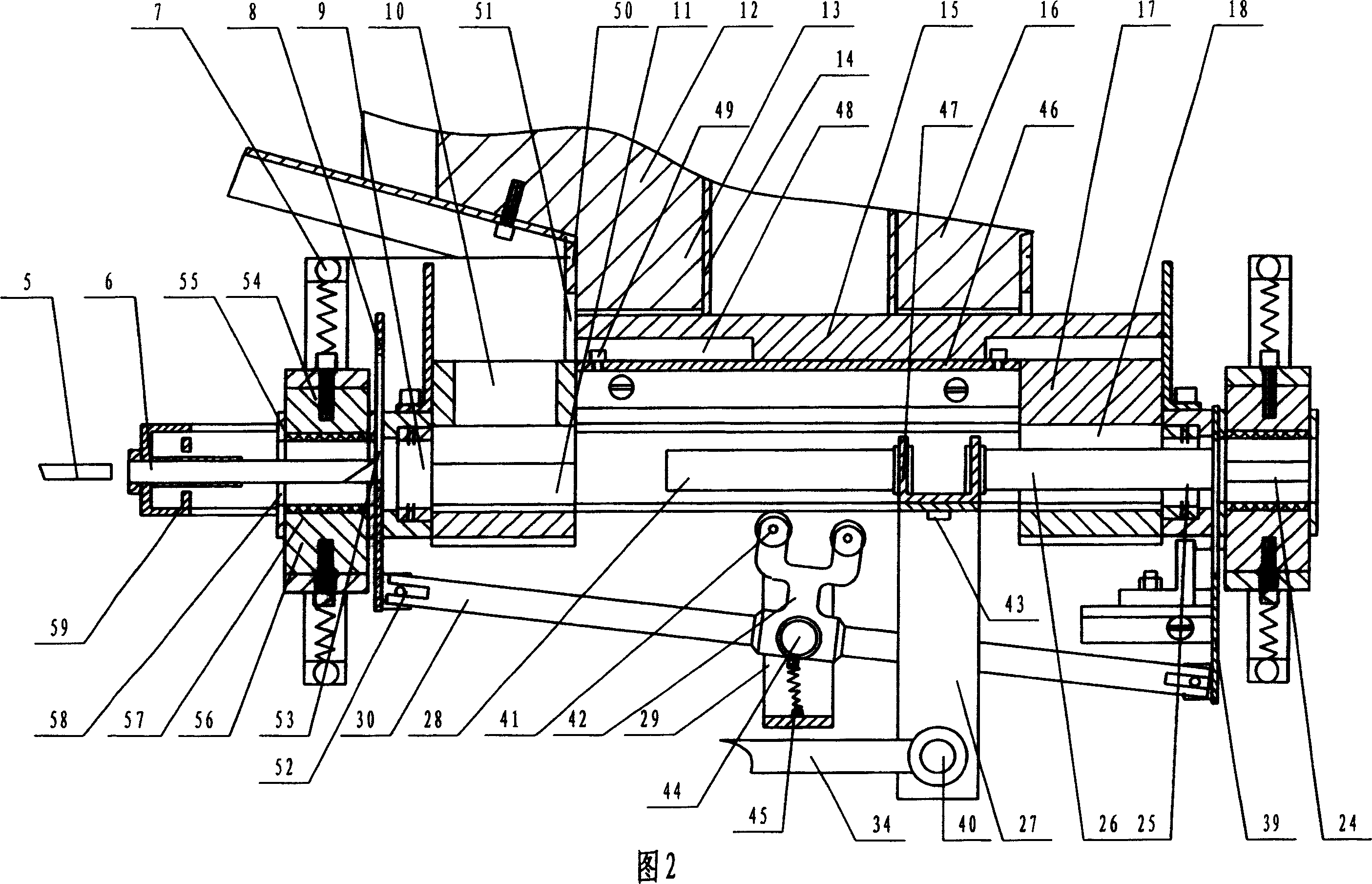 Automatic green date pitting machine and automatic green date slotting and pitting machine