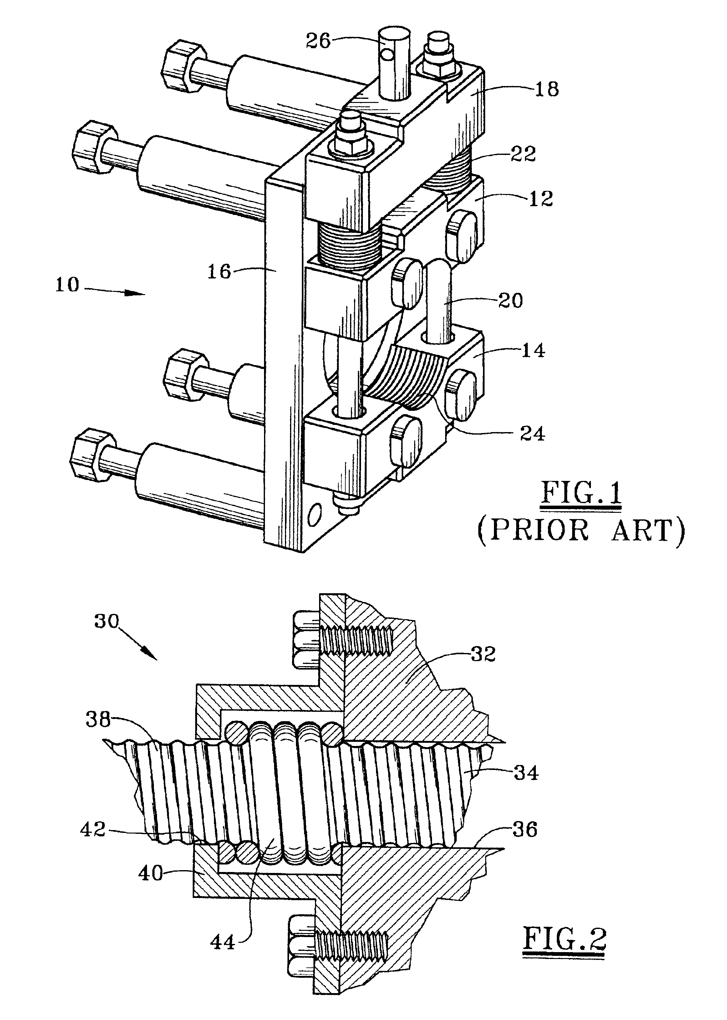 Apparatus and method for retarding translation between two bodies