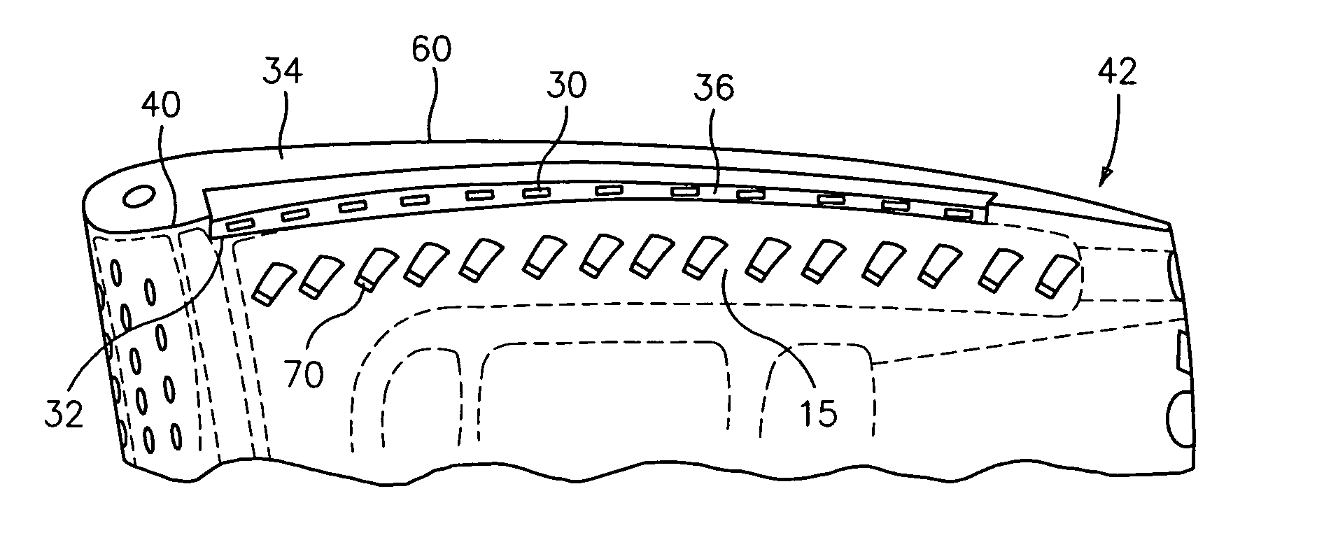 RMC-defined tip blowing slots for turbine blades