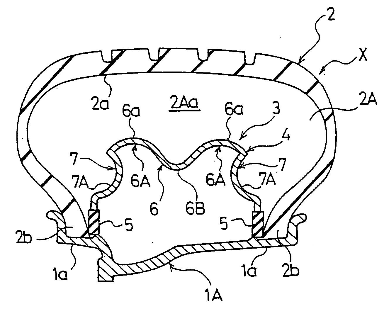 Tire/wheel assembly and run-flat support member