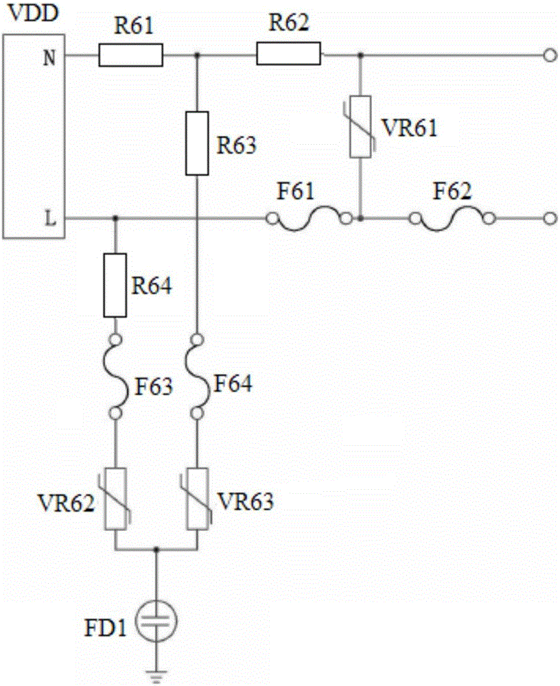 Solar air-conditioning system with control and power lightning protection functions