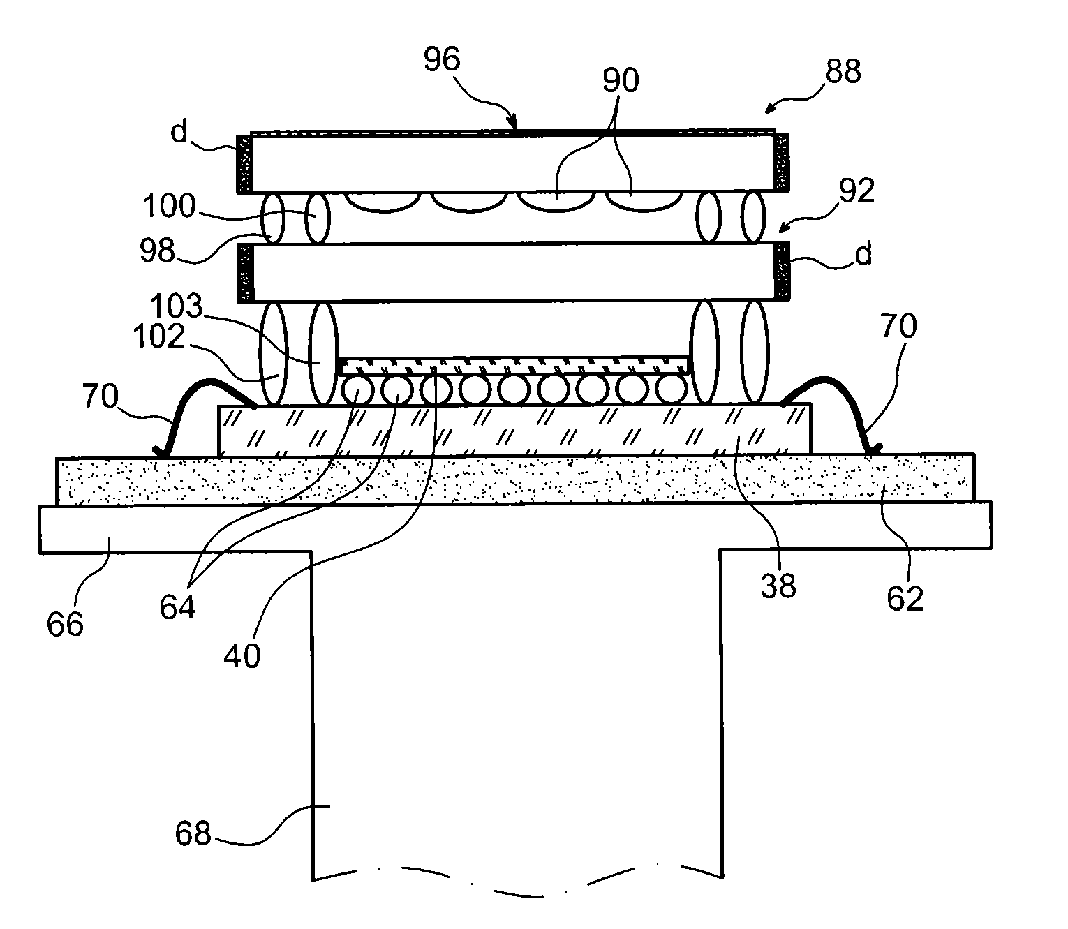 Infrared imagery device with integrated shield against parasite infrared radiation and method of manufacturing the device