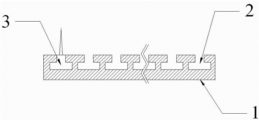 Needle plate convenient for replacement of carding needles