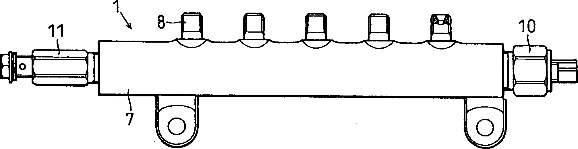 High-pressure fuel pressure accumulator