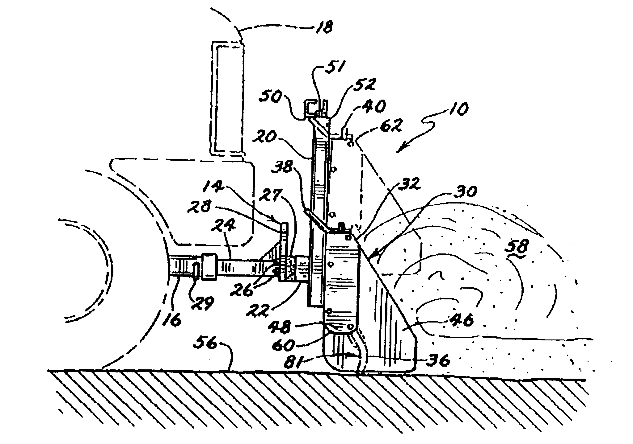 Snow plow having catch structure