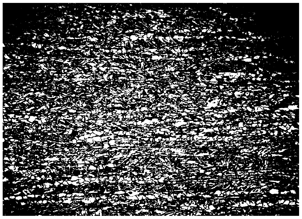 High-uniform longitudinal-and-transverse toughness wide-width steel plate and TMCP process production method thereof