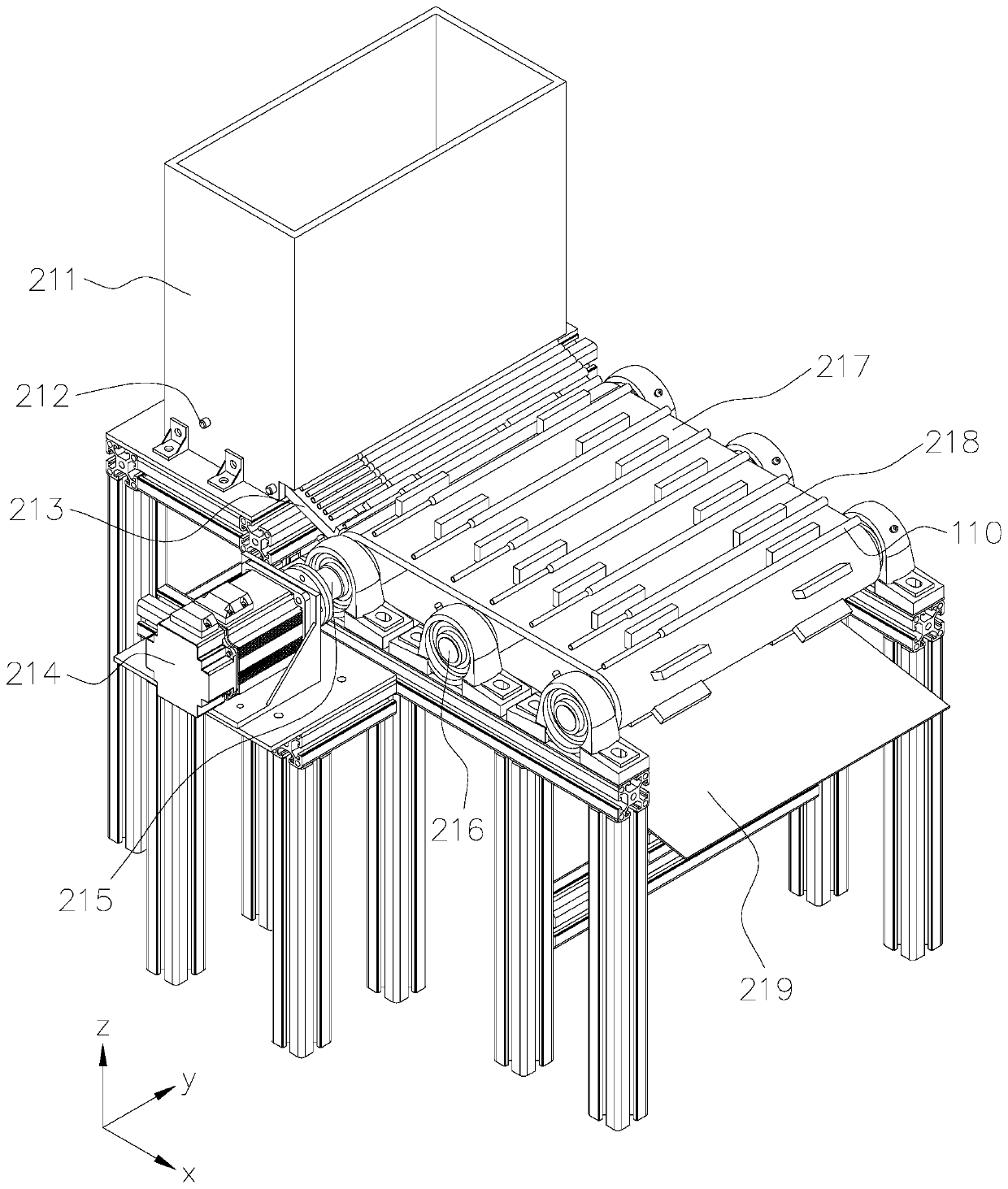 Feeding device and method for automatic production of heat pipes