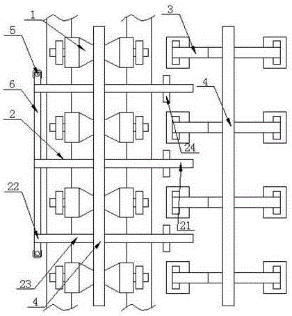 Automatic discharging mechanism for roller burnishing of universal joint transmission shaft levers