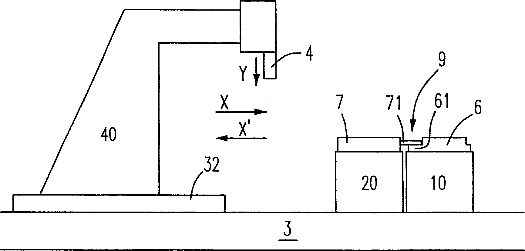 Scraping-pressing device for integrated circuit and method thereof