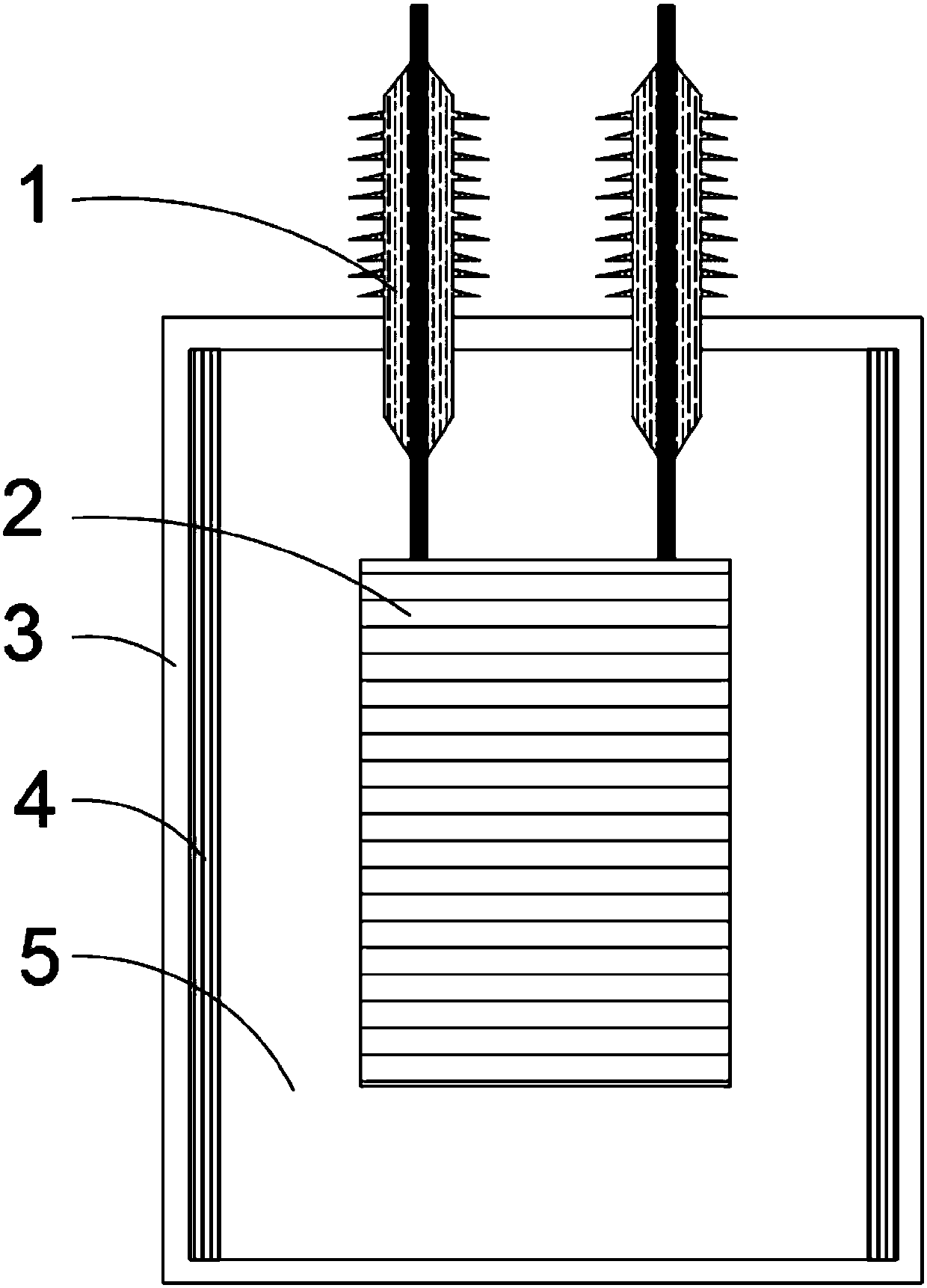 Main insulation structural device and method of vertical high-temperature superconducting resistance type current limiter