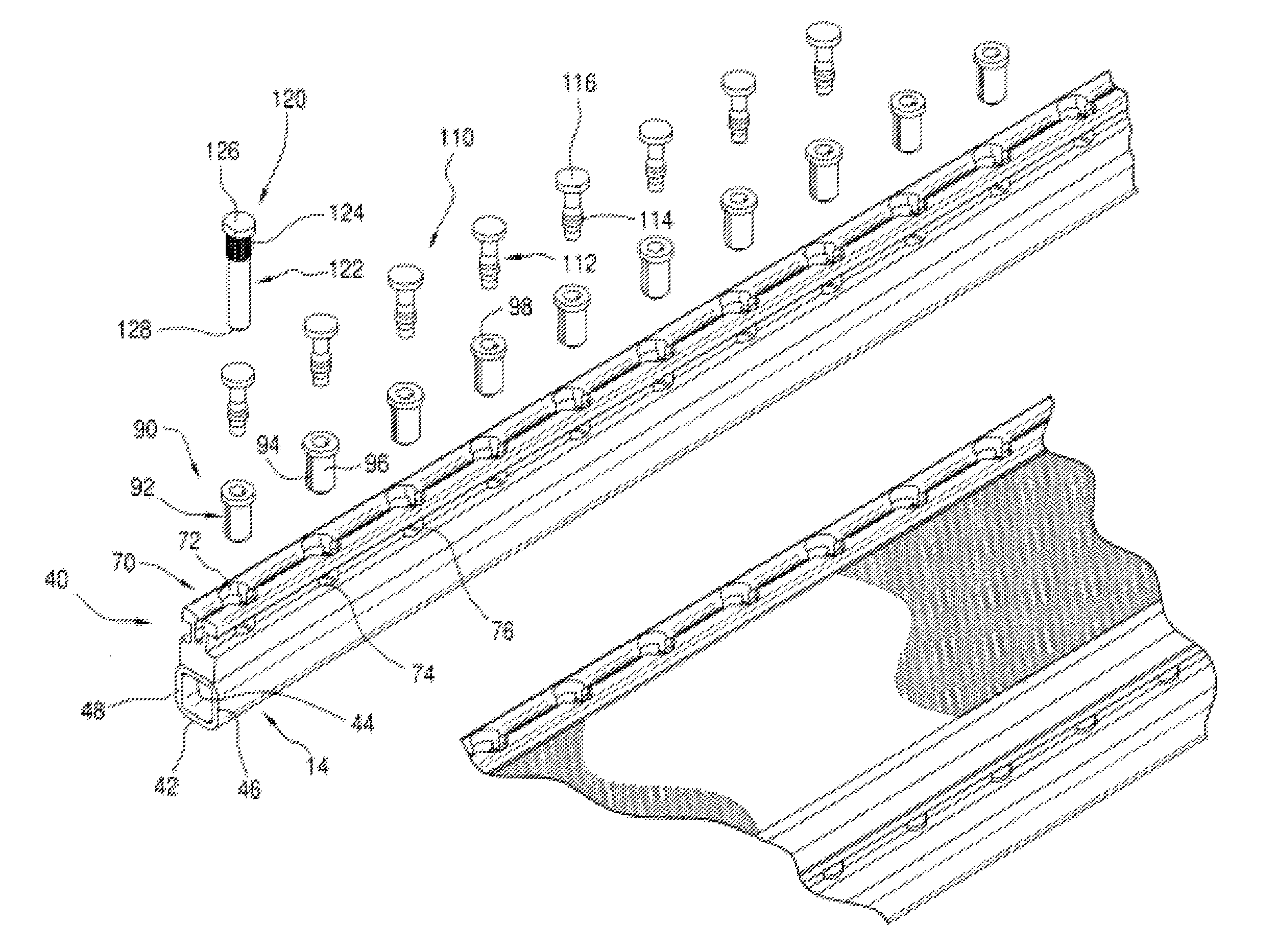 Screen panel center retainer system