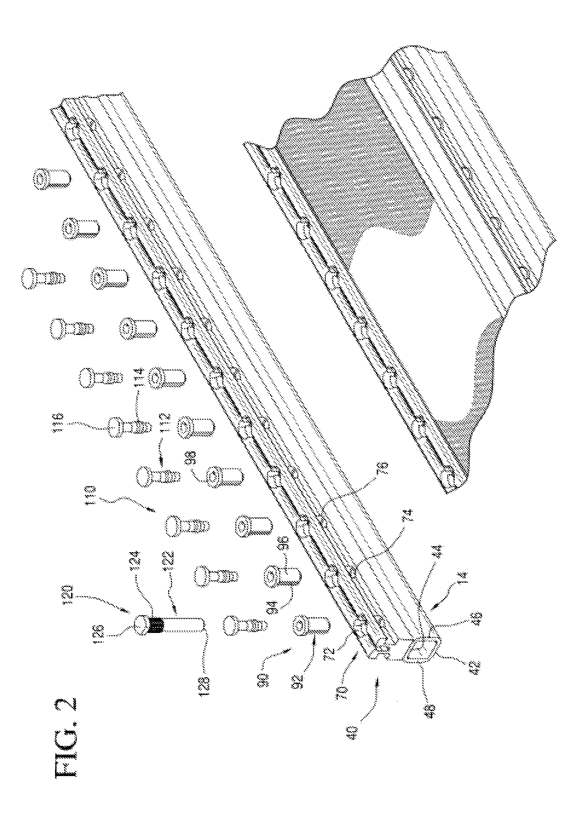 Screen panel center retainer system