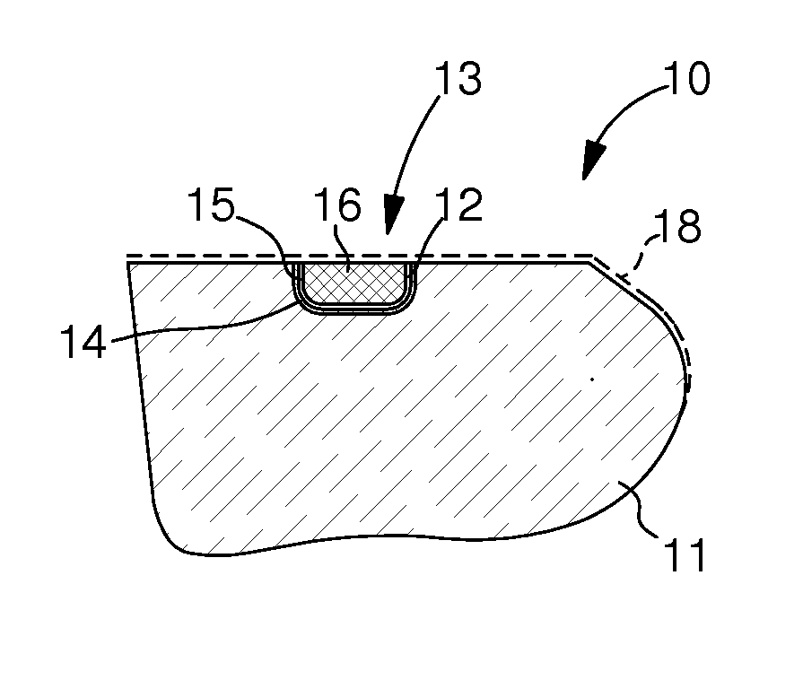 Ceramic element inlaid with at least one metallic decoration