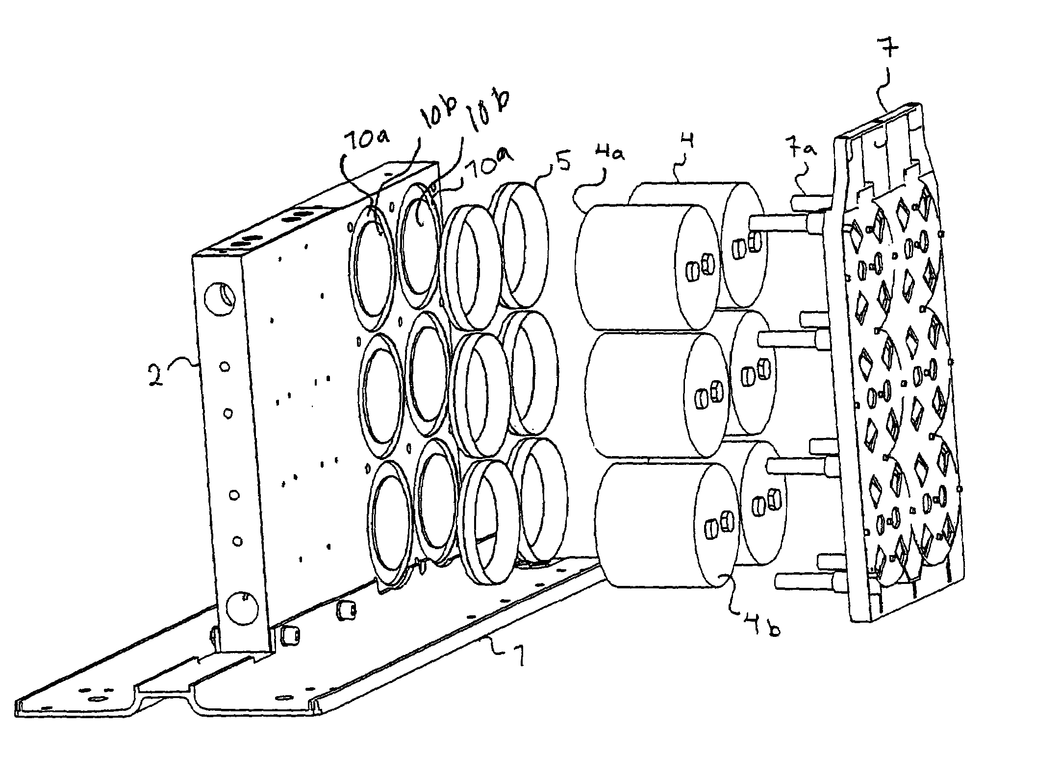 Fixing and protecting arrangement for a capacitor