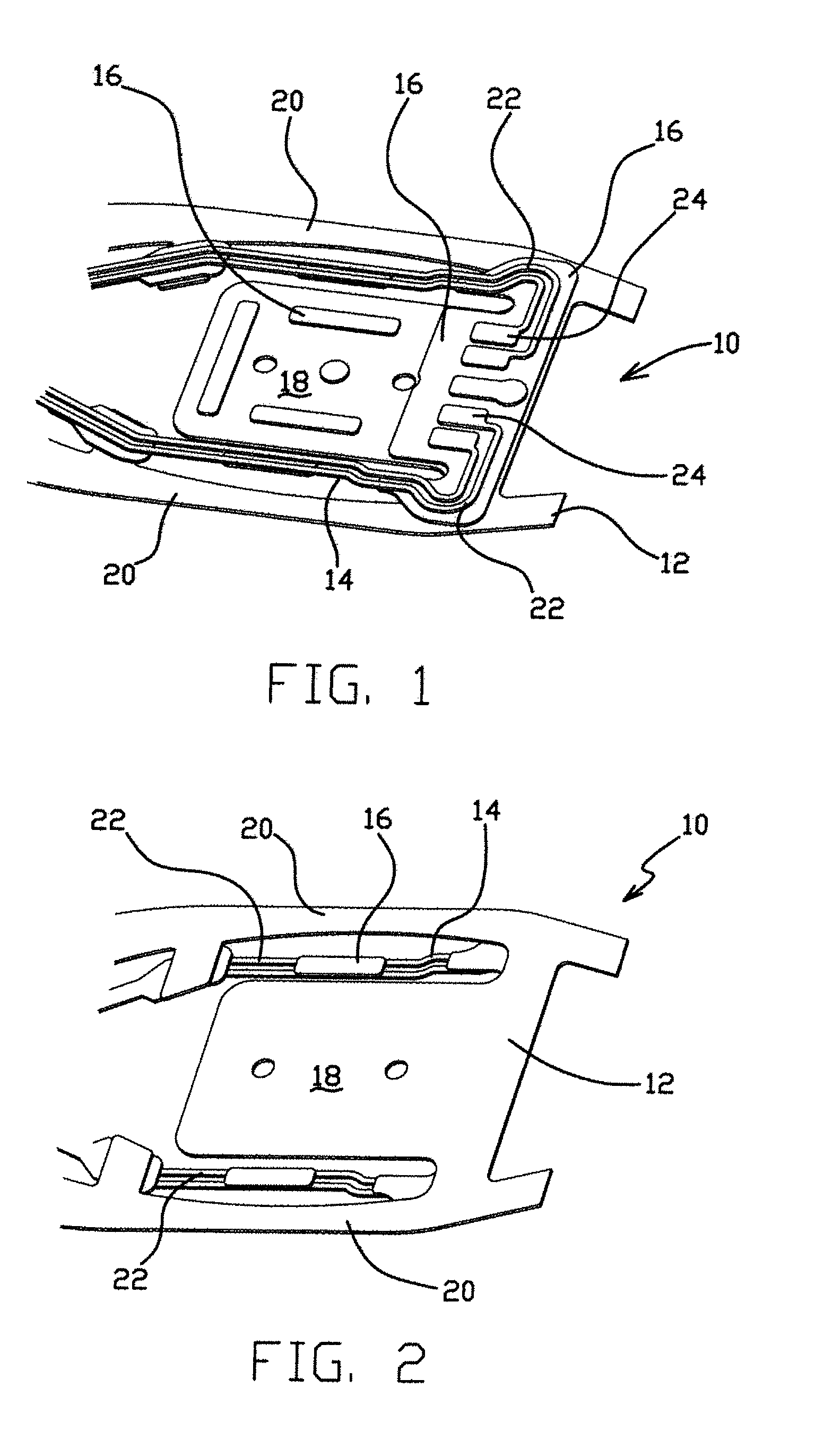 Plated ground features for integrated lead suspensions