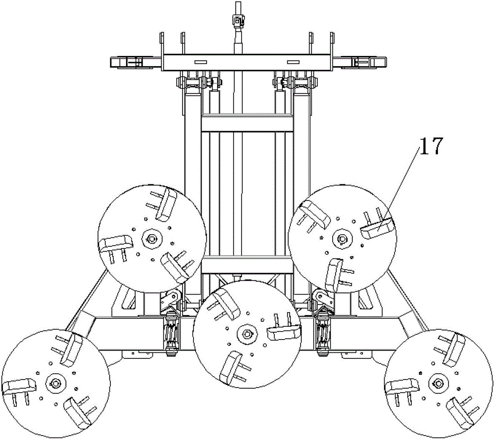 Road surface ice and snow clearing equipment driven by leather belt transmission mode