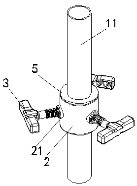 Beach umbrella fixing device