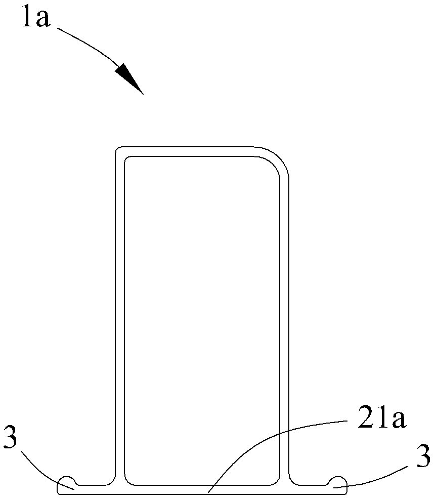 Plastic curb and plastic curbstone forming same