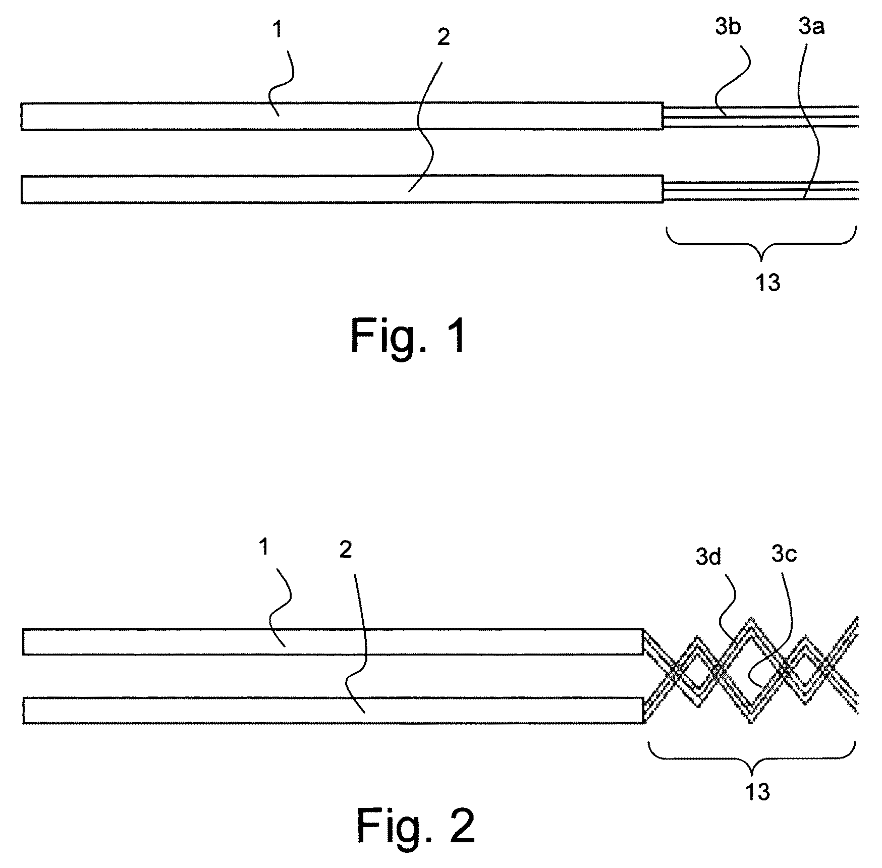 Superconducting connection between MgB2 superconducting wires via a compressed element made from HTS powder