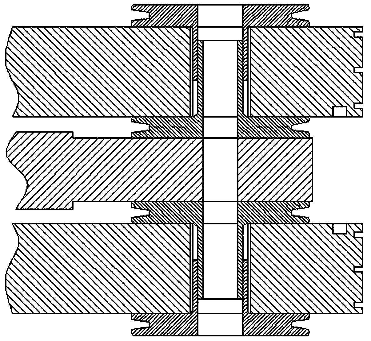 Replacement method of inter-electrode insulating sleeve of generator collector ring