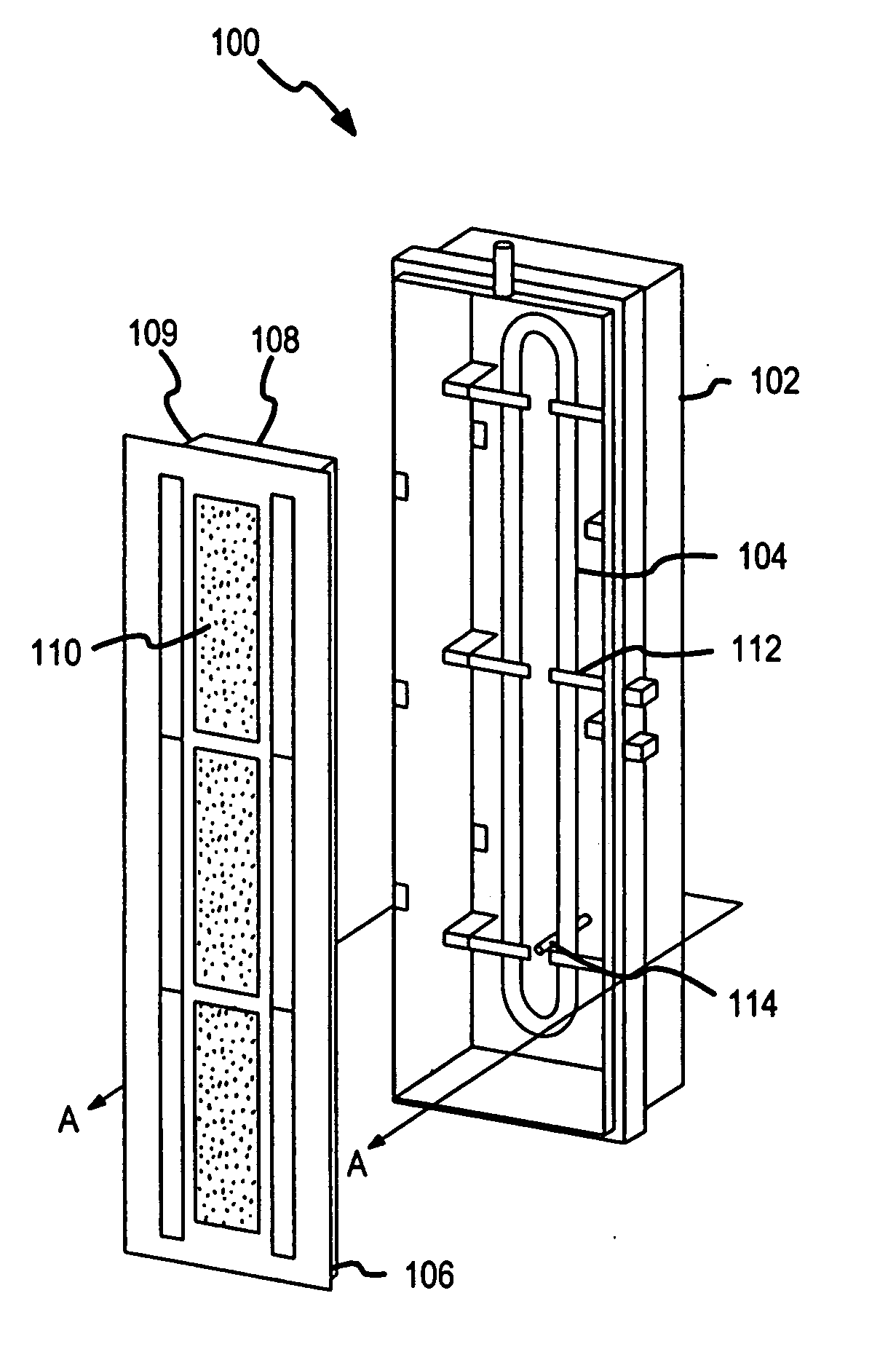 Multi-grid ion beam source for generating a highly collimated ion beam