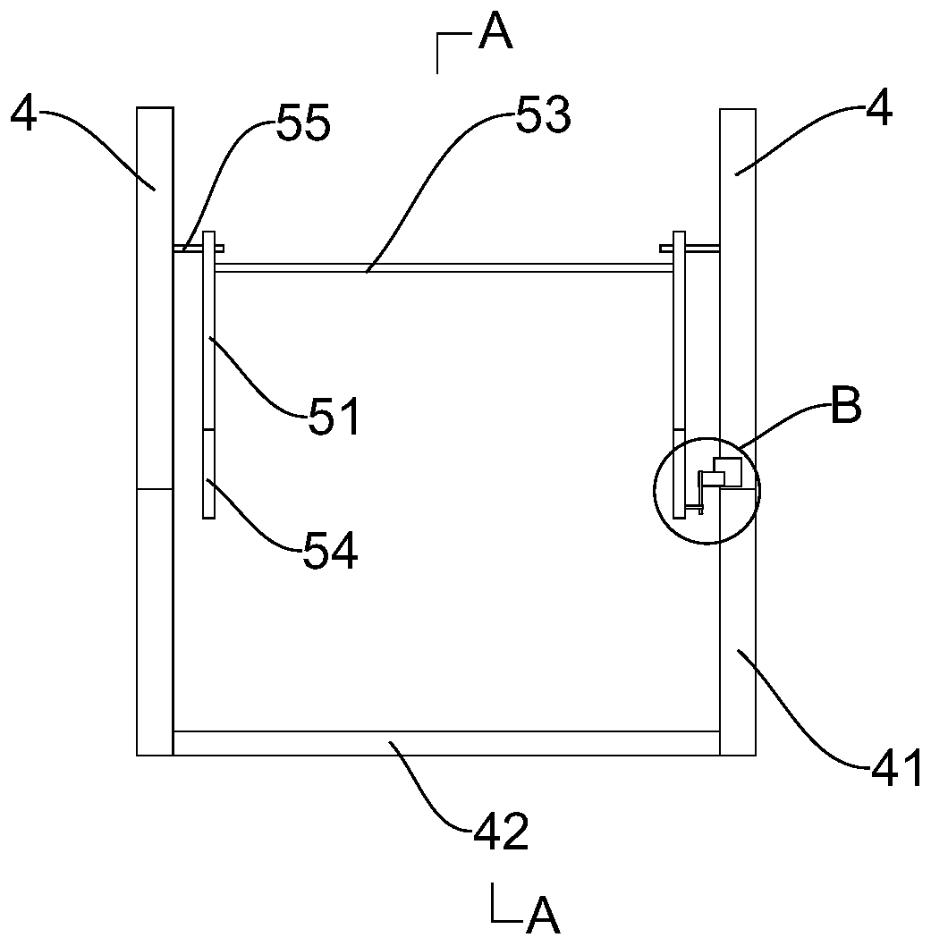 Protection device for hoisting wire rope of magnetic conveyor