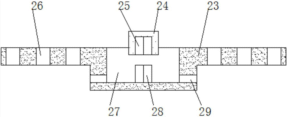 Uniformly-scattered oil-saving type coupler oiling device