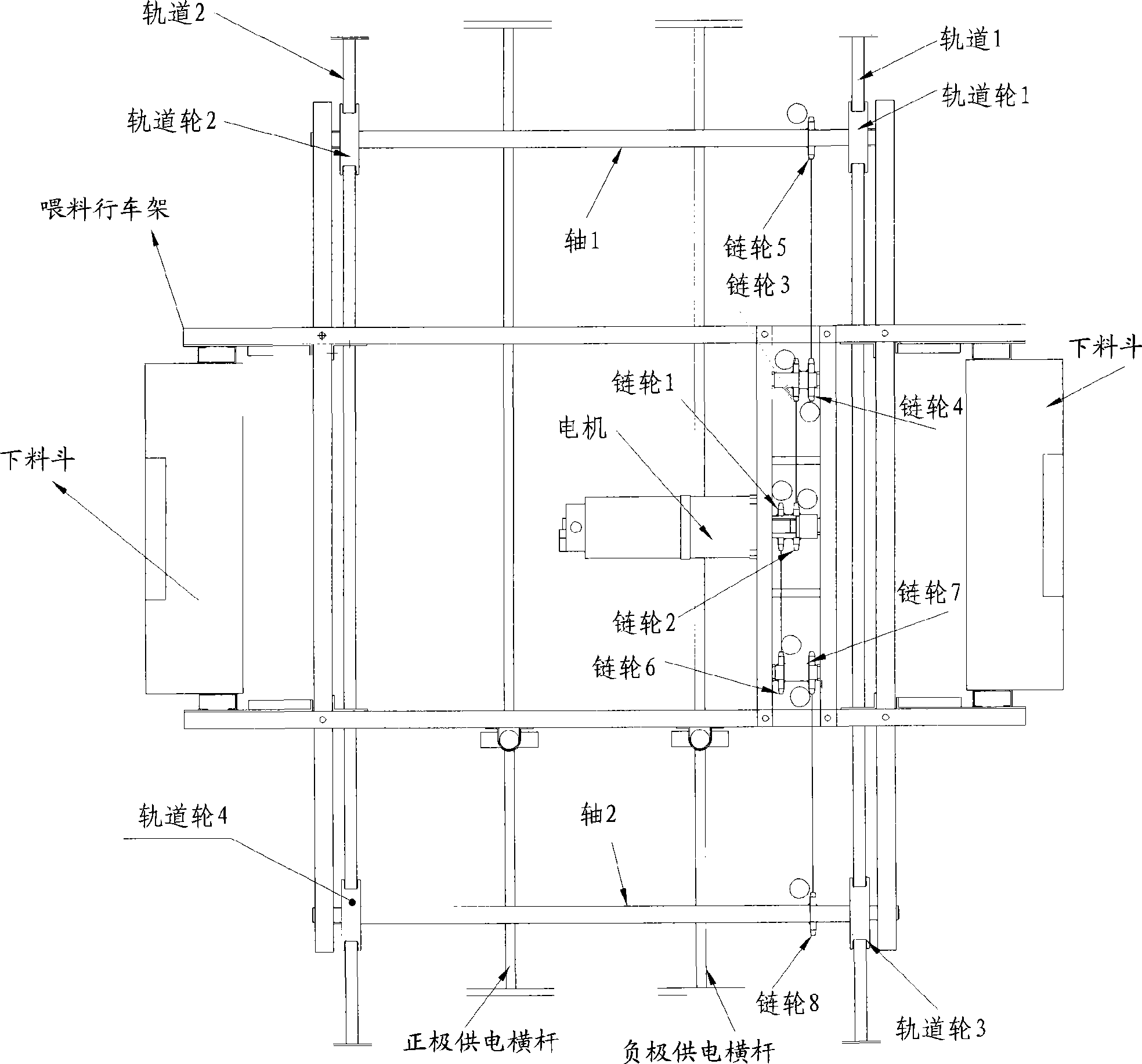 Self-propelled travelling-crane feeding system for H shaped cage system