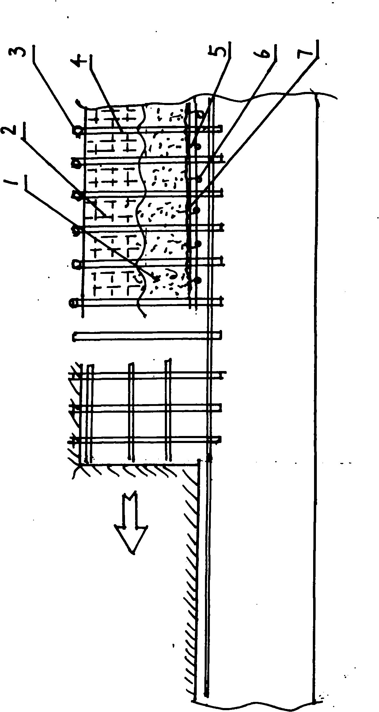 Different-strength bearing roadway-beside filling body of gob-side entry under coal mine