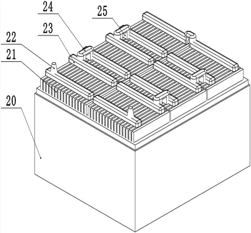 Cast welding mold for lead-acid storage batteries and bridge welding method for buses