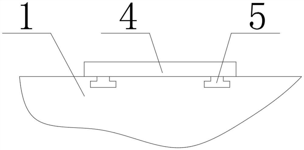 Radiator with radiating fins convenient to clean