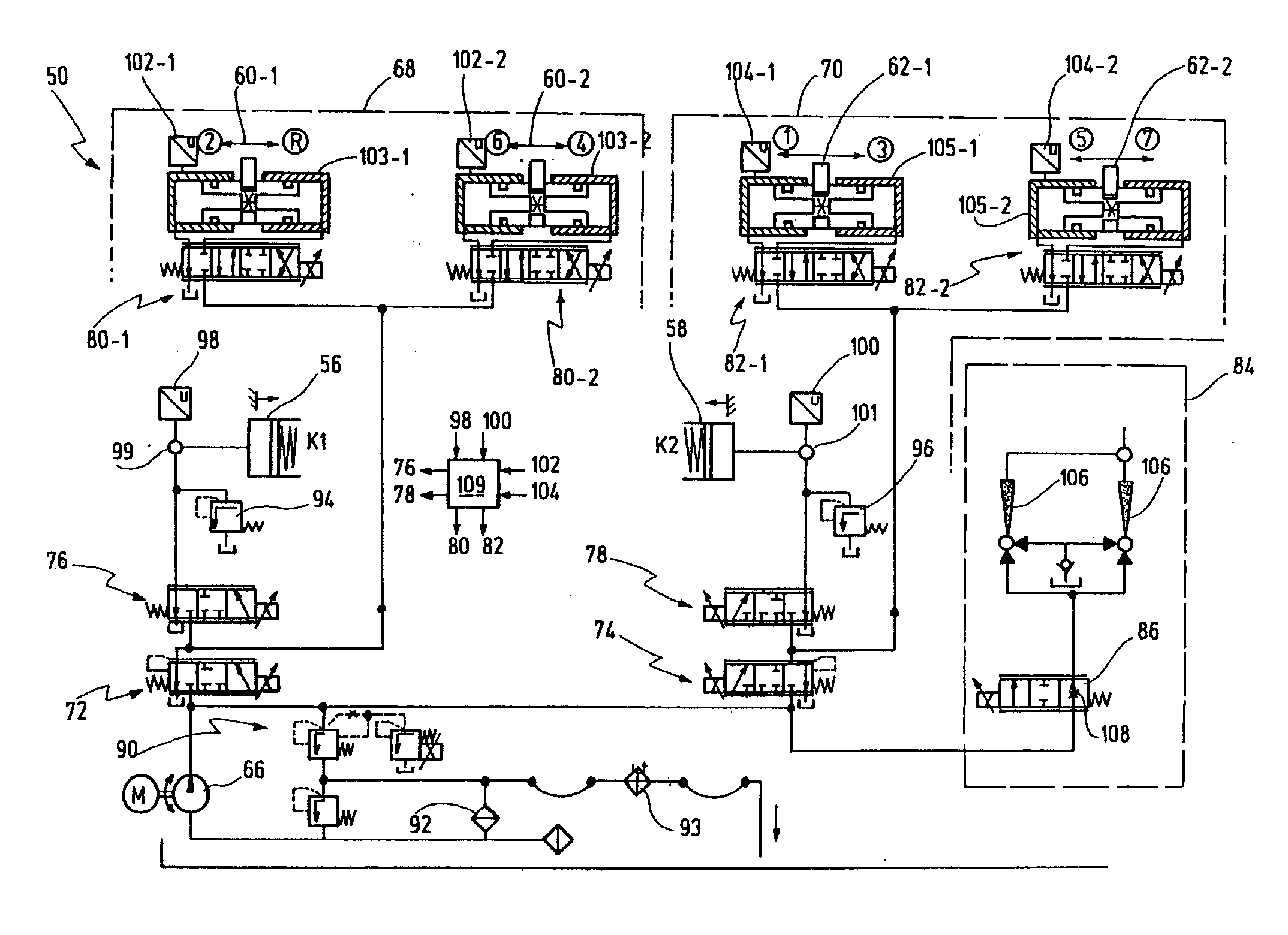 Hydraulic circuit for the control of a drive train