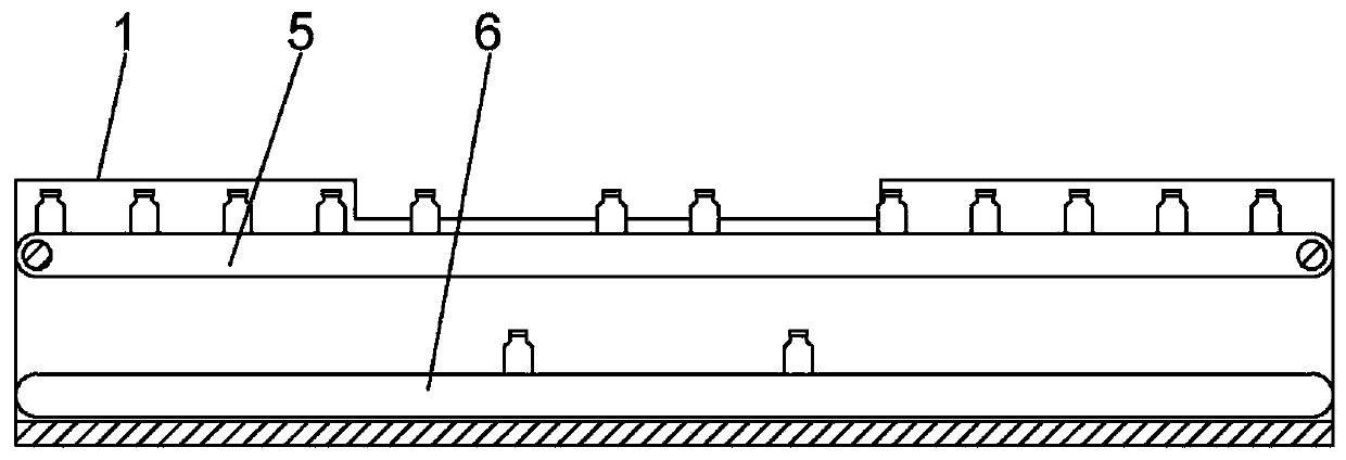 Microwave heating device and sterilization method