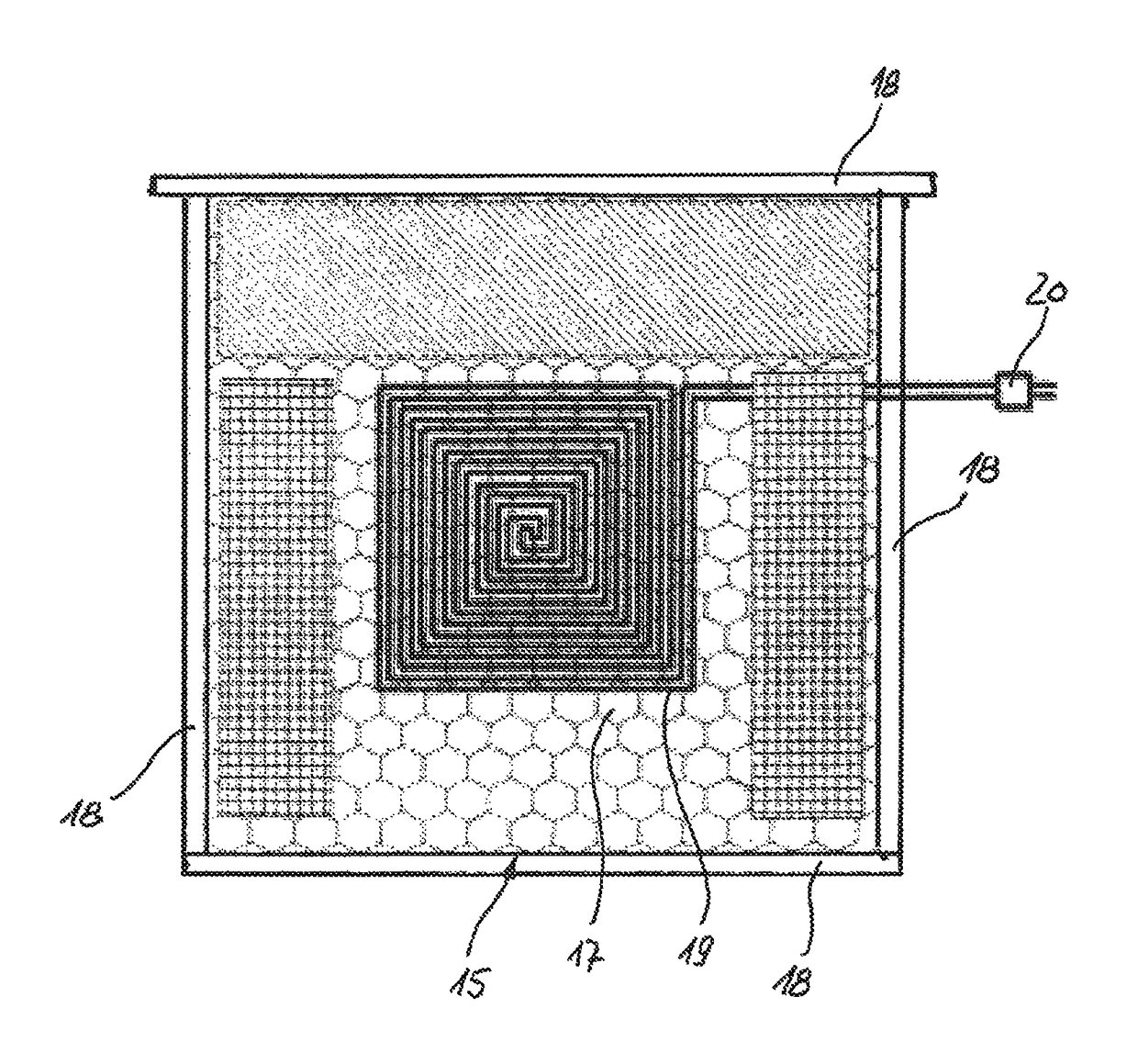 Device for combating the varroa mite in a bee brood