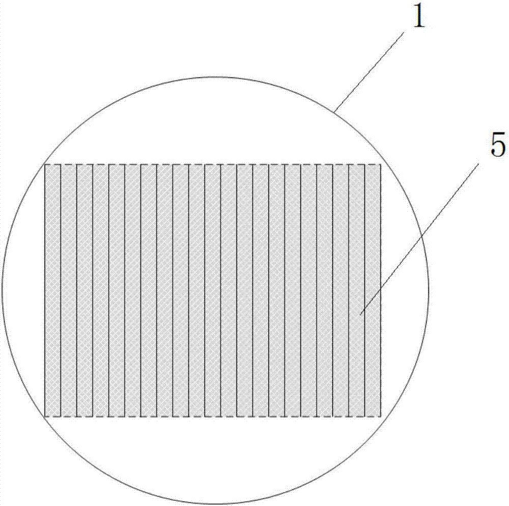 Temperature-controlled gas-liquid horizontal reactor with special distributor