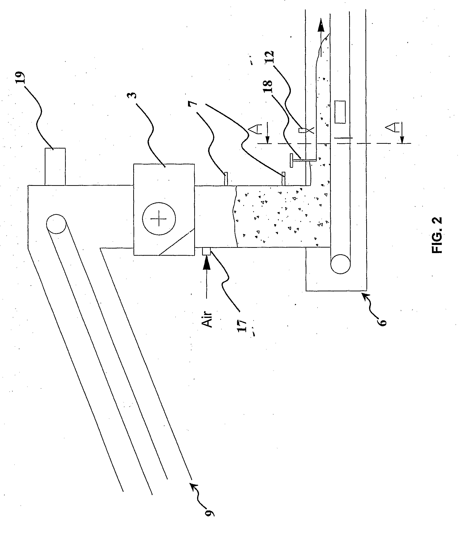 Extraction and air/water cooling system for large quantities of heavy ashes